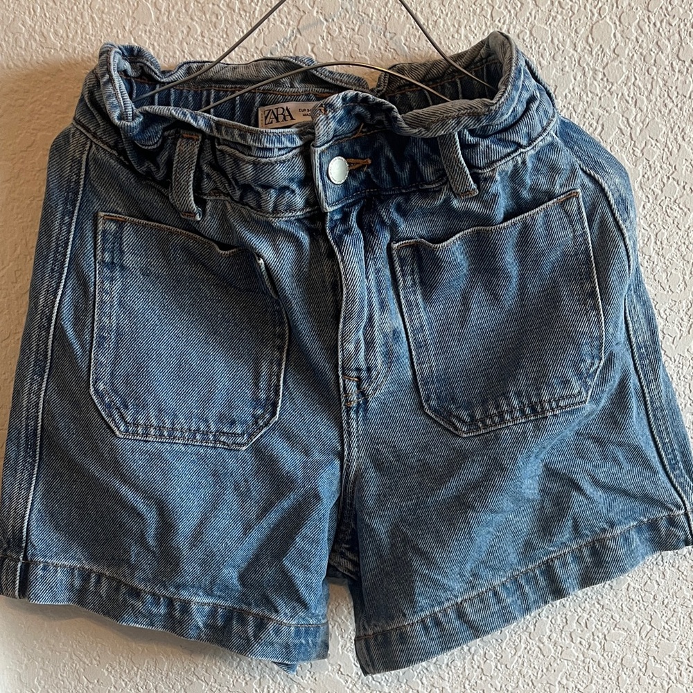 Zara Women's Classic Blue Jean Shorts